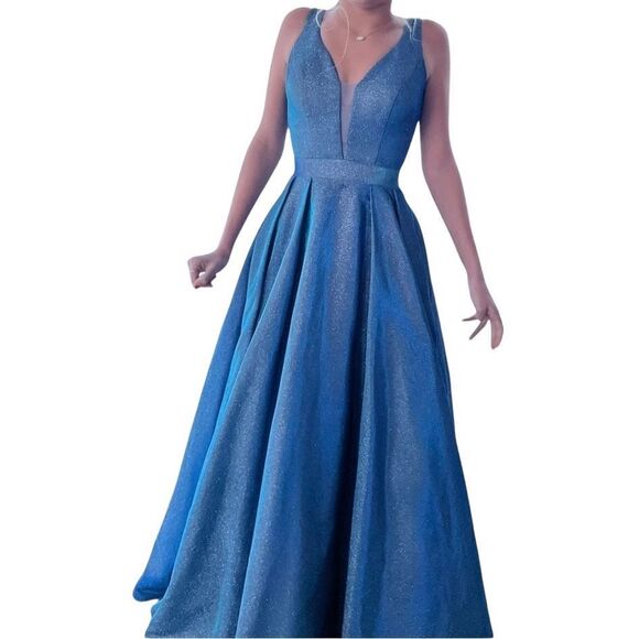 Formal Long Full Skirt Prom dress with pockets - Size 2 - Peacock Blue - Picture 16 of 16